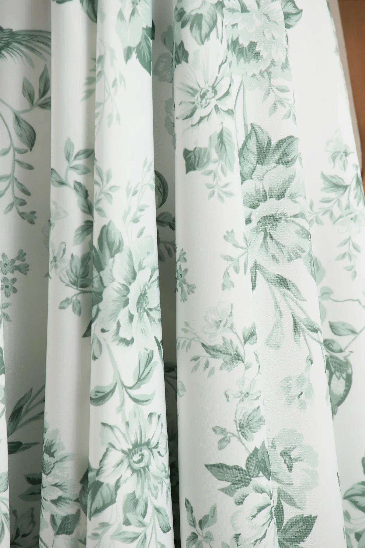 Alouro White – Green Print Square-Neck Midi Dress