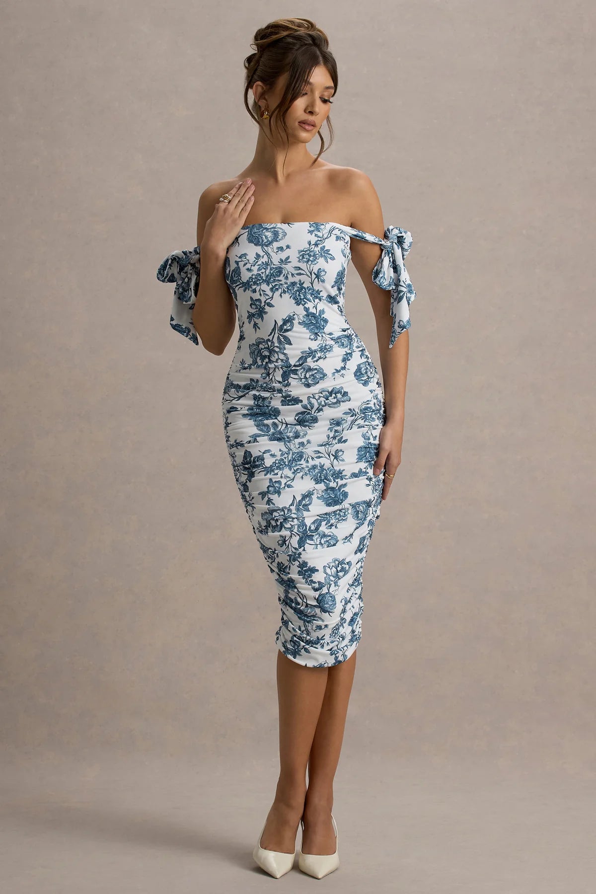 Alouro Blue Porcelain Bodycon Bow Sleeves Midi Dress